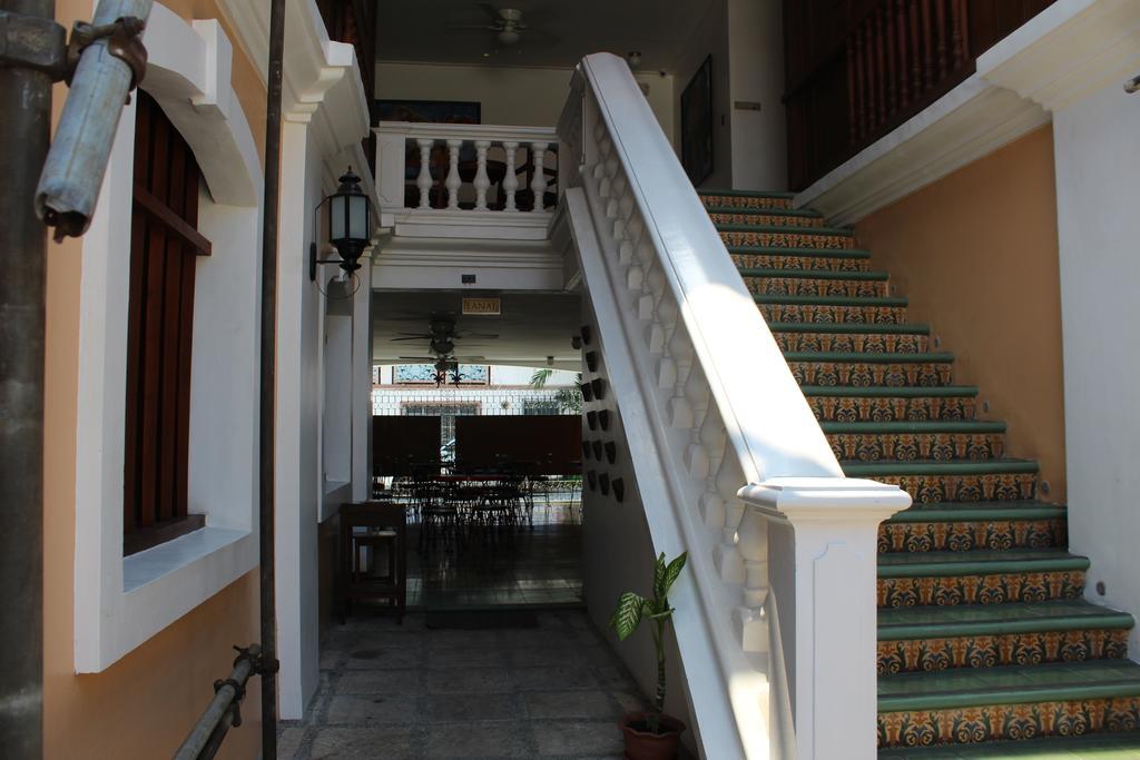 Hotel Felicidad Vigan Exterior photo