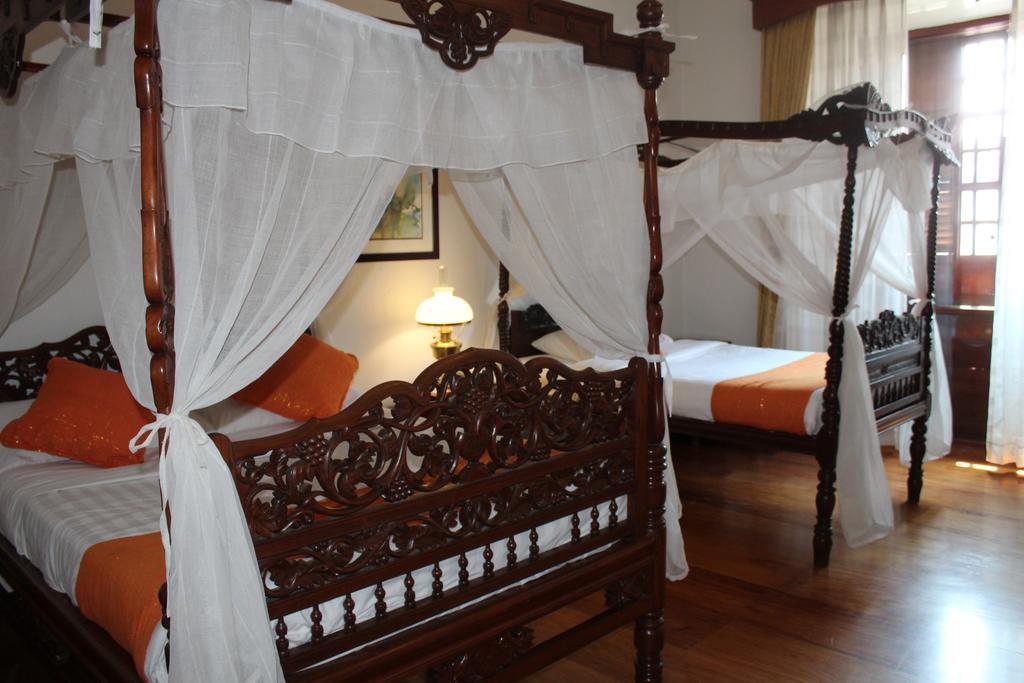 Hotel Felicidad Vigan Exterior photo