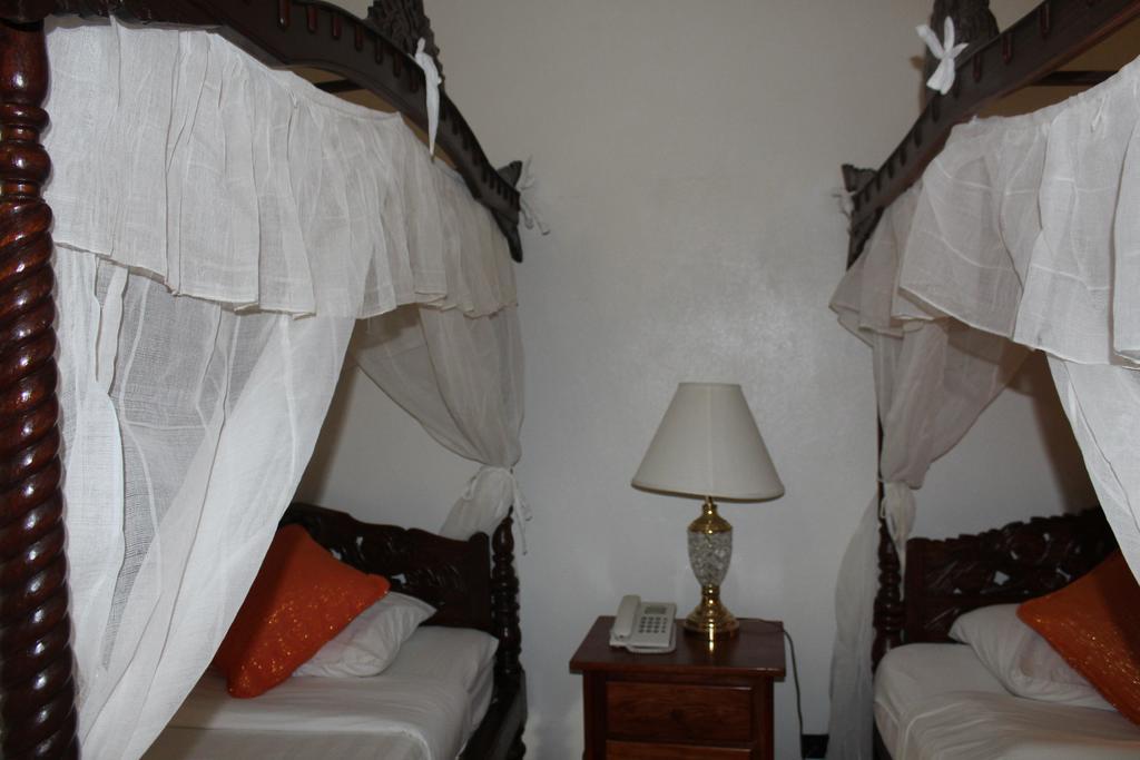 Hotel Felicidad Vigan Exterior photo