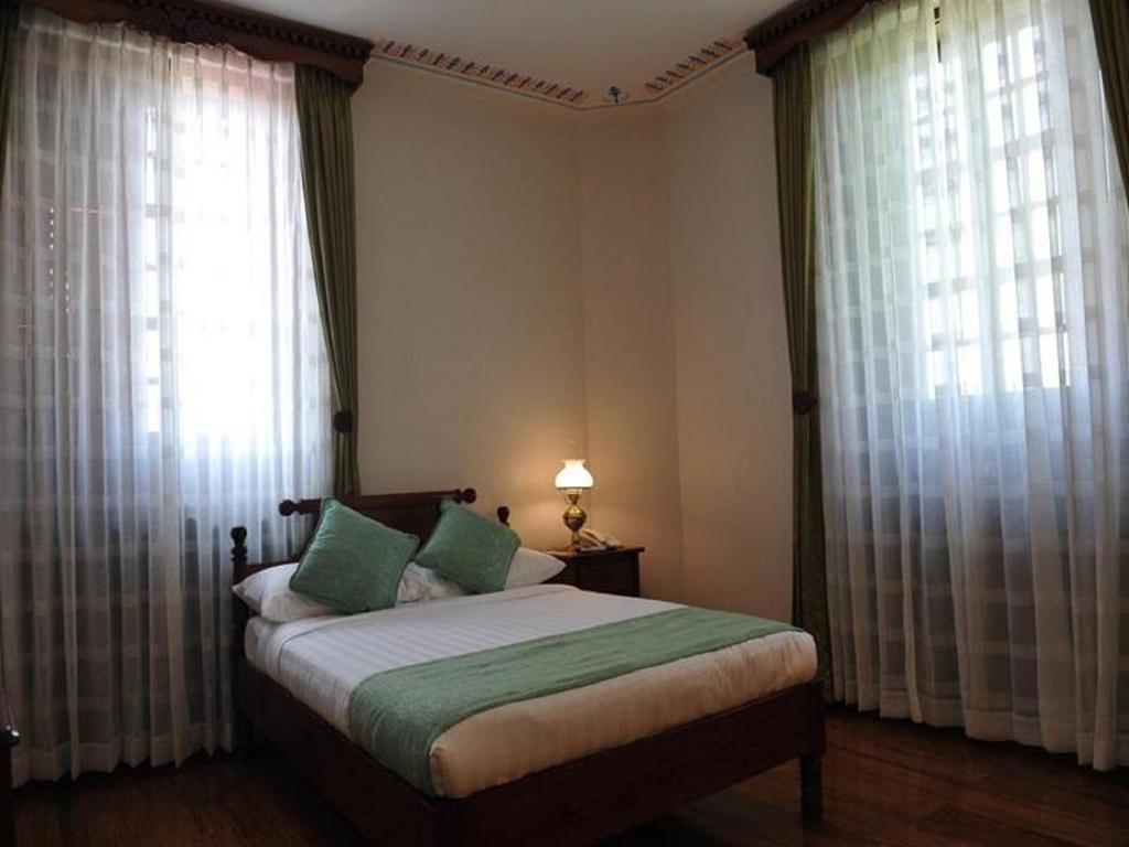 Hotel Felicidad Vigan Exterior photo